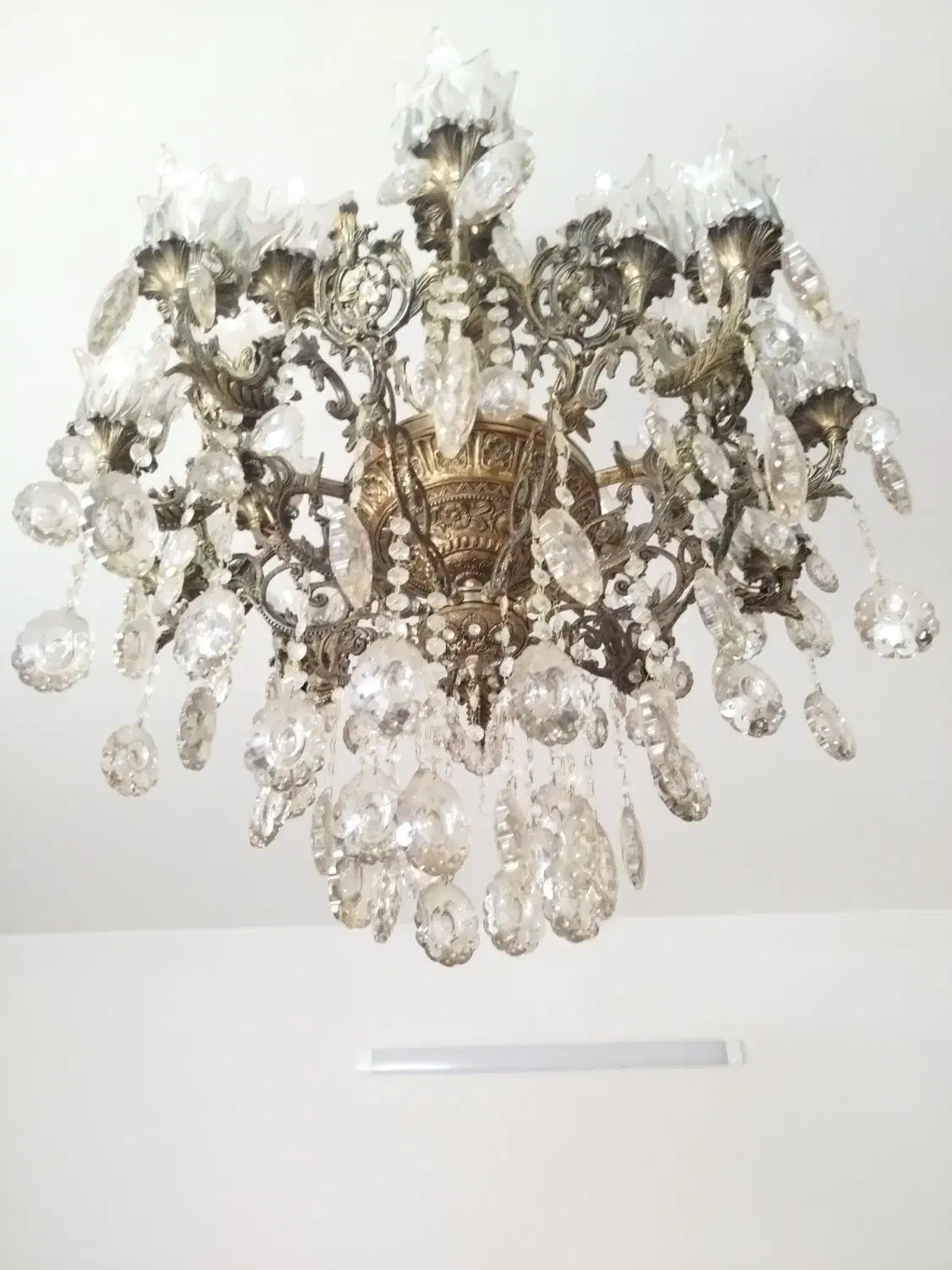 لوستر|لوستر و چراغ آویز|هشتگرد, شهرک ریحانه|دیوار