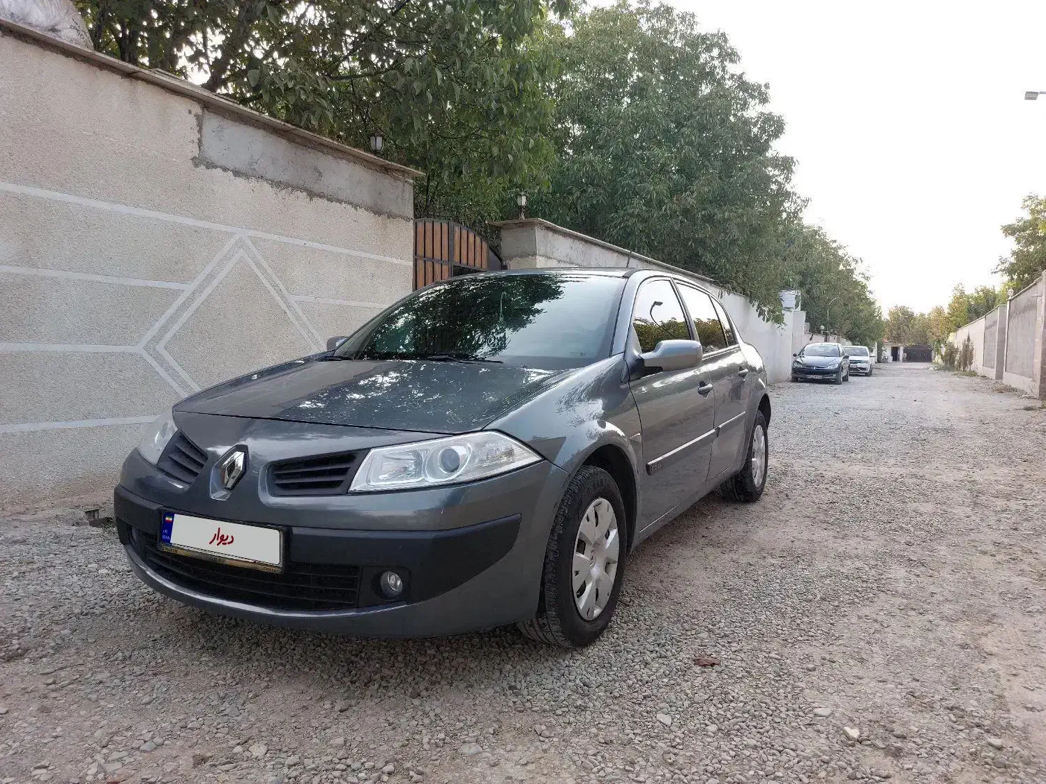 مگان ۱۶۰۰|خودرو سواری و وانت|کرج, فاز ۳ گوهردشت|دیوار