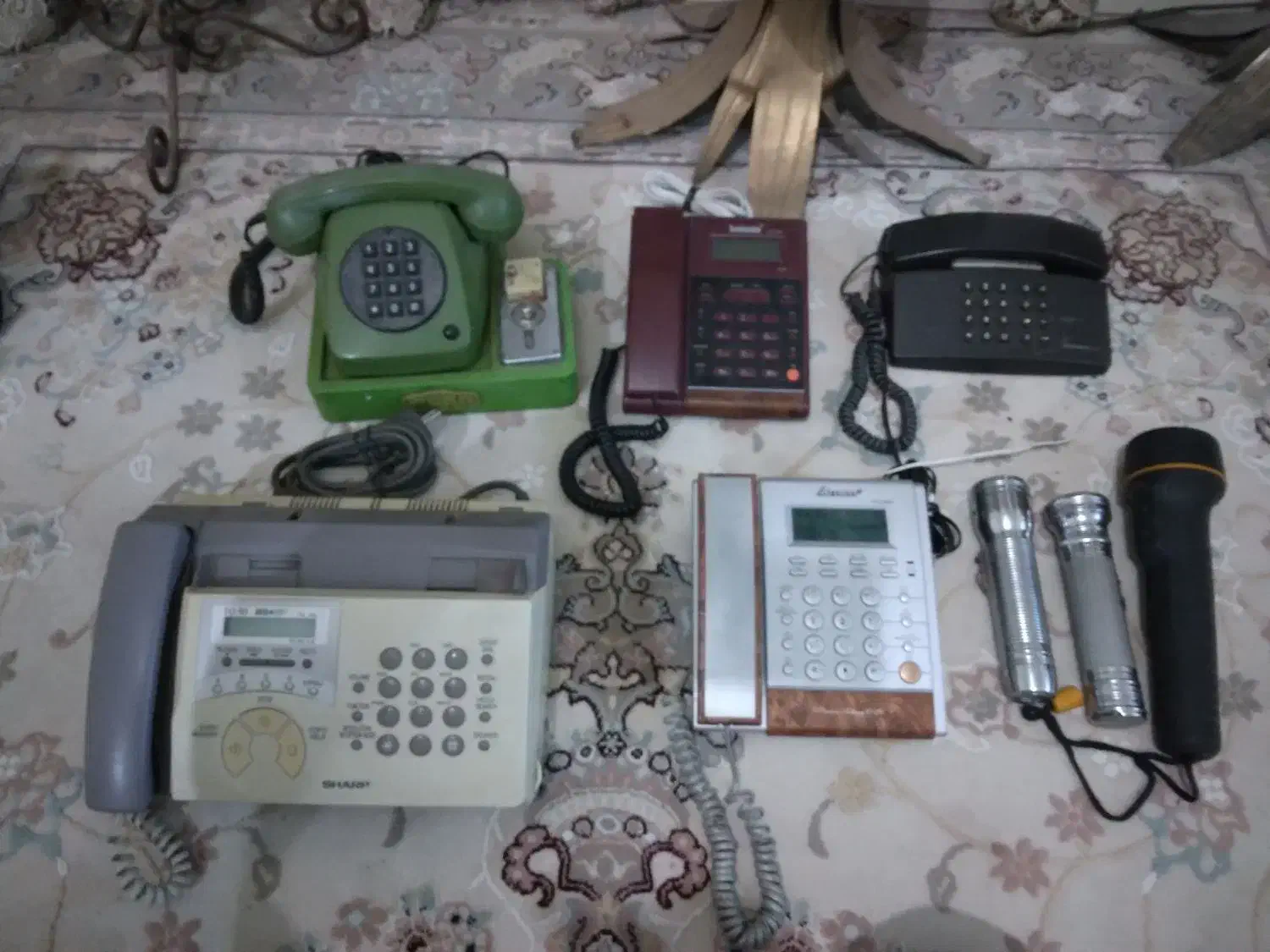 تلفن رومیزی سالم نوستالژی|تلفن رومیزی|تهران, انبار نفت|دیوار
