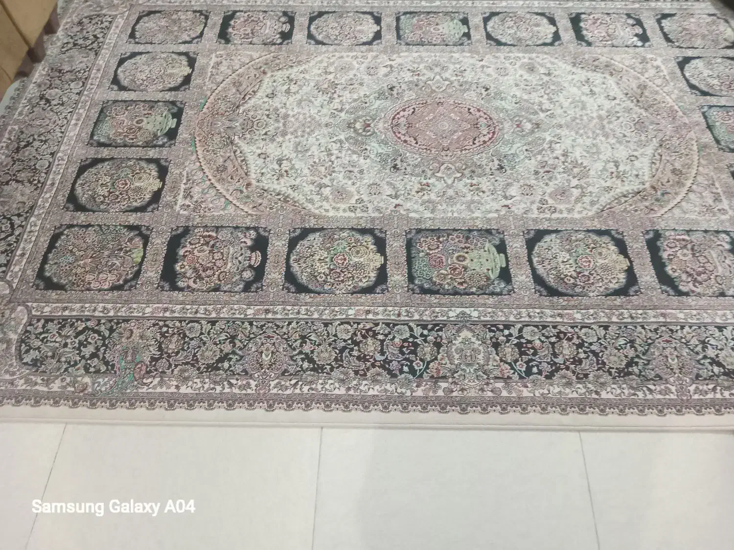 سه عدد فرش ۶متری ۱۲۰۰ شانه در حد خیلی نو|فرش|همدان, |دیوار