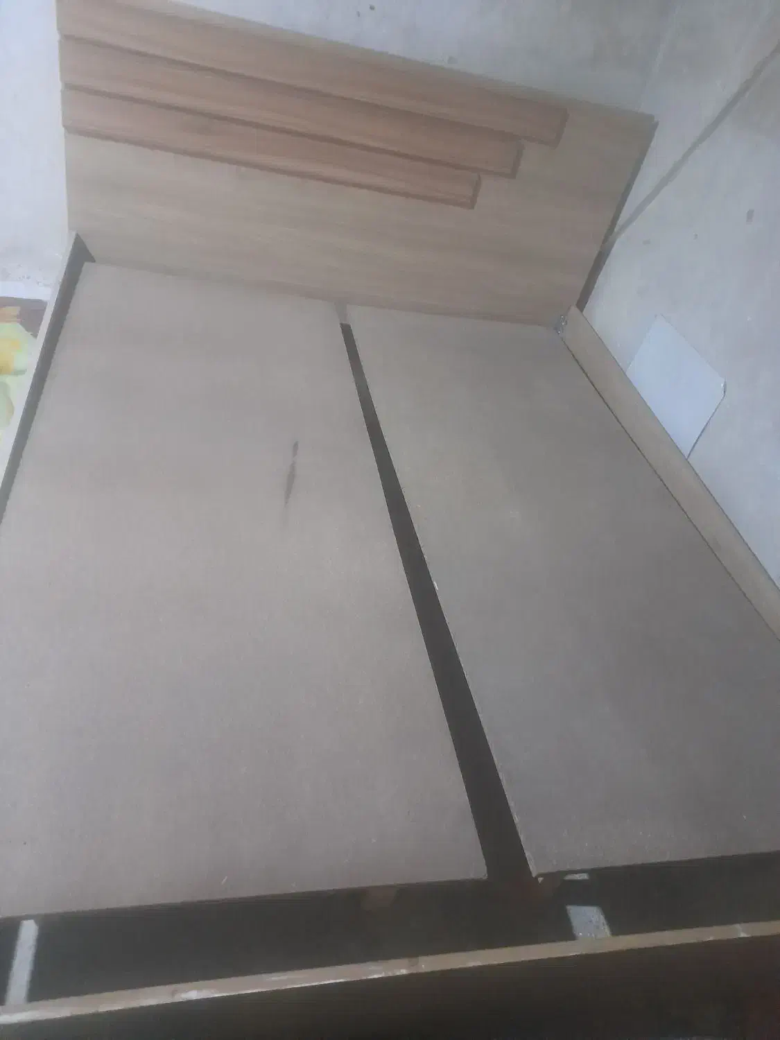 تخت خواب وتشک دونفره در حد نو|تخت و سرویس خواب|سپیدان, |دیوار