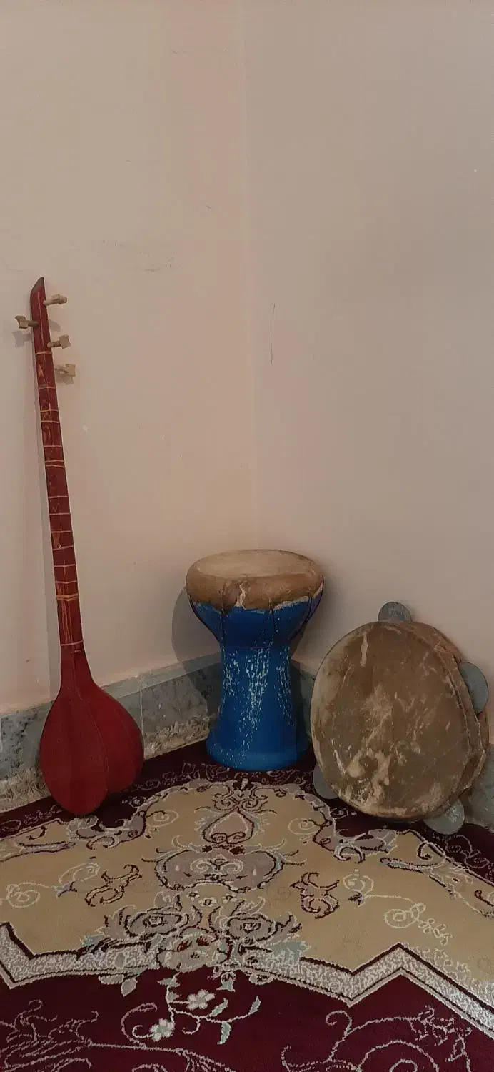 سه تار تنبک دایره زنگی دکوری|سازهای سنتی|سبزوار, امیر کبیر|دیوار