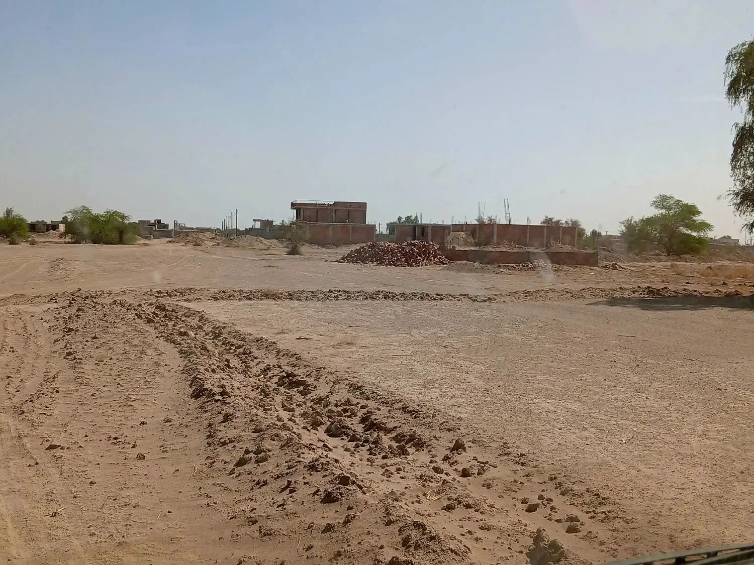 فروش فوری یک قطعه زمین در رودبار|فروش زمین و ملک کلنگی|رودبار (کرمان), |دیوار