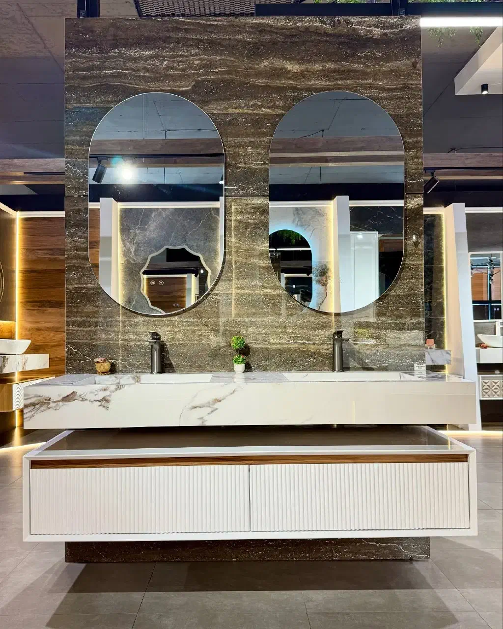 روشویی سرامیکی|لوازم سرویس بهداشتی|چهارباغ, |دیوار