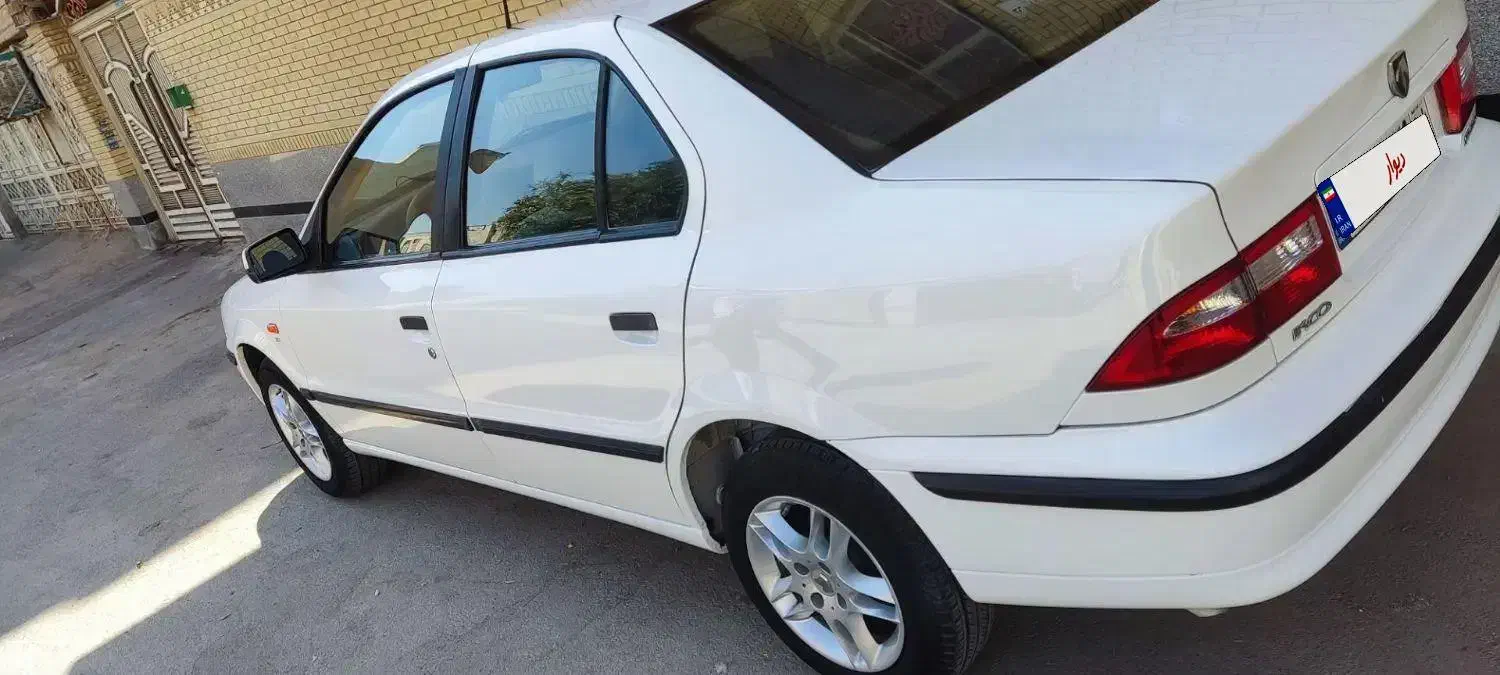 سمند ال ایکس کارمندی|خودرو سواری و وانت|شیراز, شهرک فرزانگان|دیوار