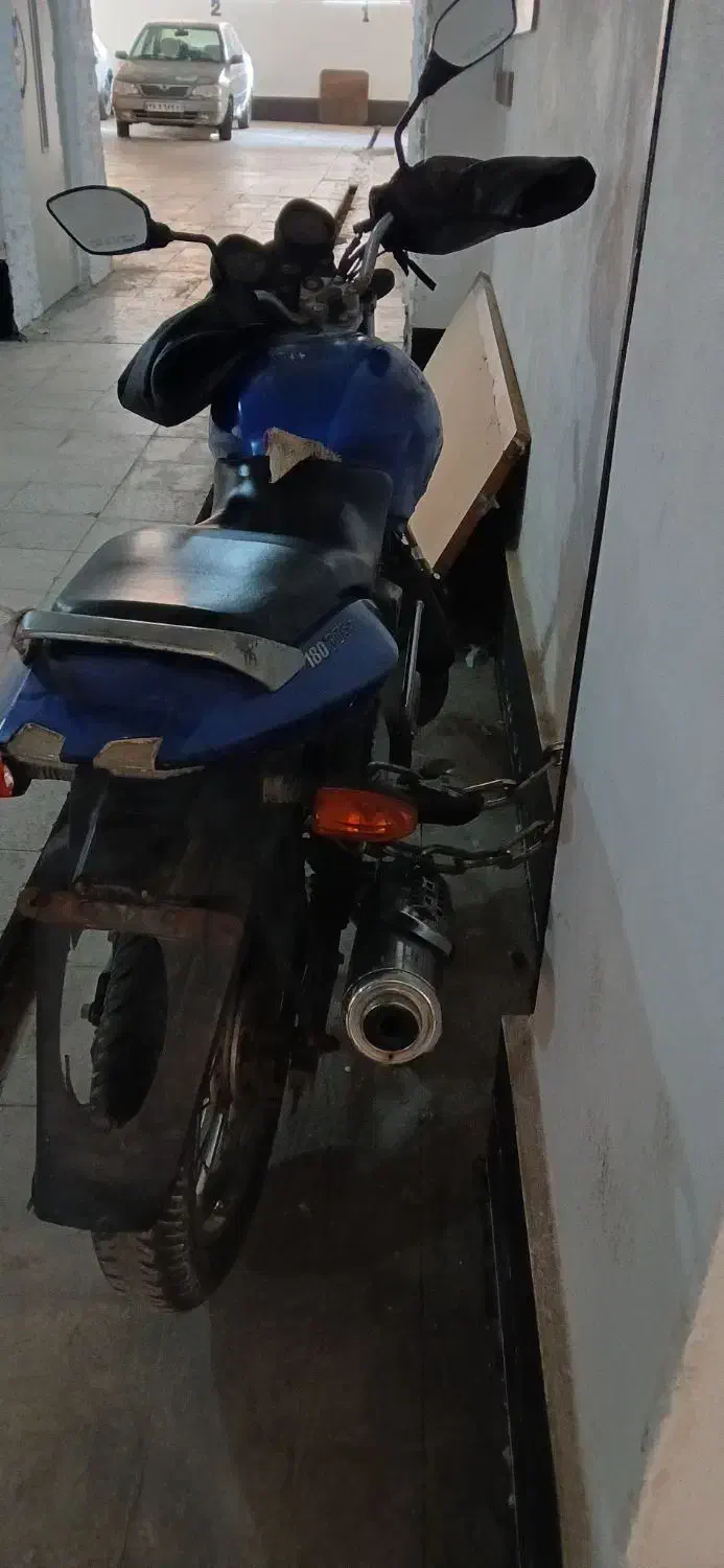 پالس پره ۱۸۰|موتورسیکلت|محمدشهر, شهرک پیام (مهرالبرز)|دیوار