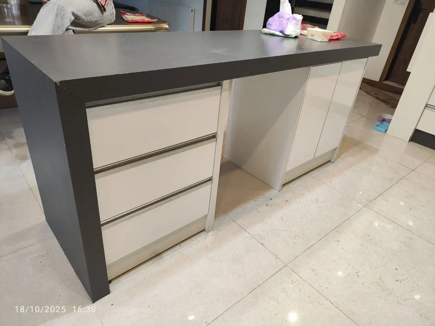 کابینت در حد نو با سینک و گاز رومیزی|مصالح و تجهیزات ساختمان|چمستان, |دیوار