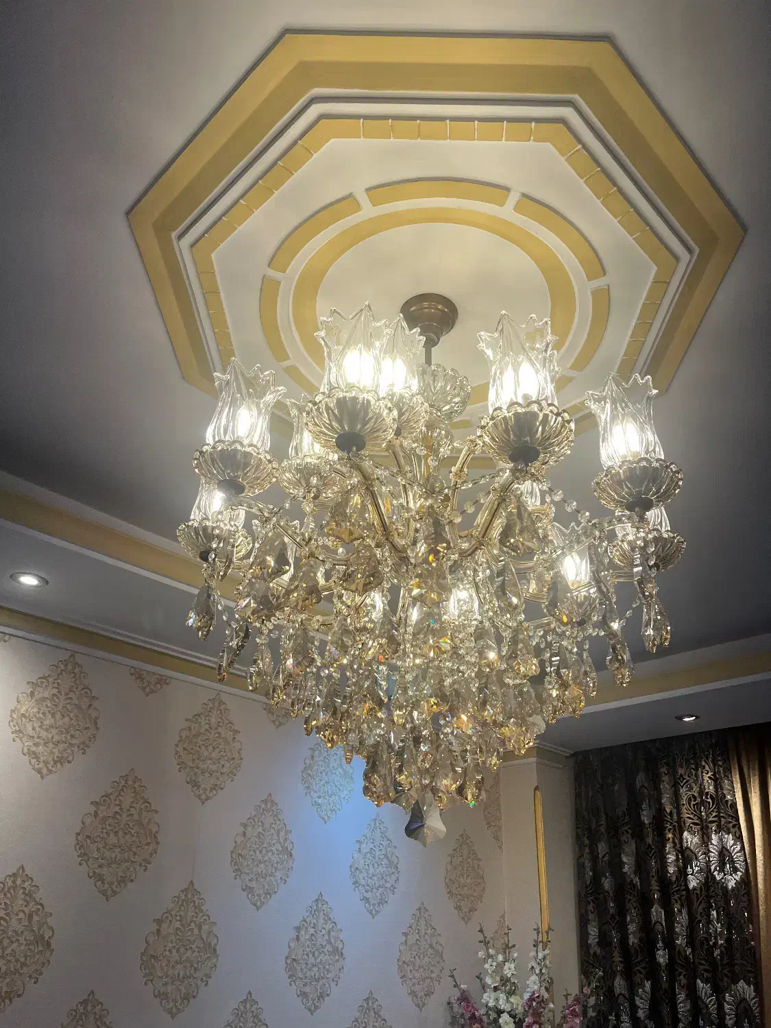 دو عدد لوستر کریستال|لوستر و چراغ آویز|تهران, امیرآباد|دیوار