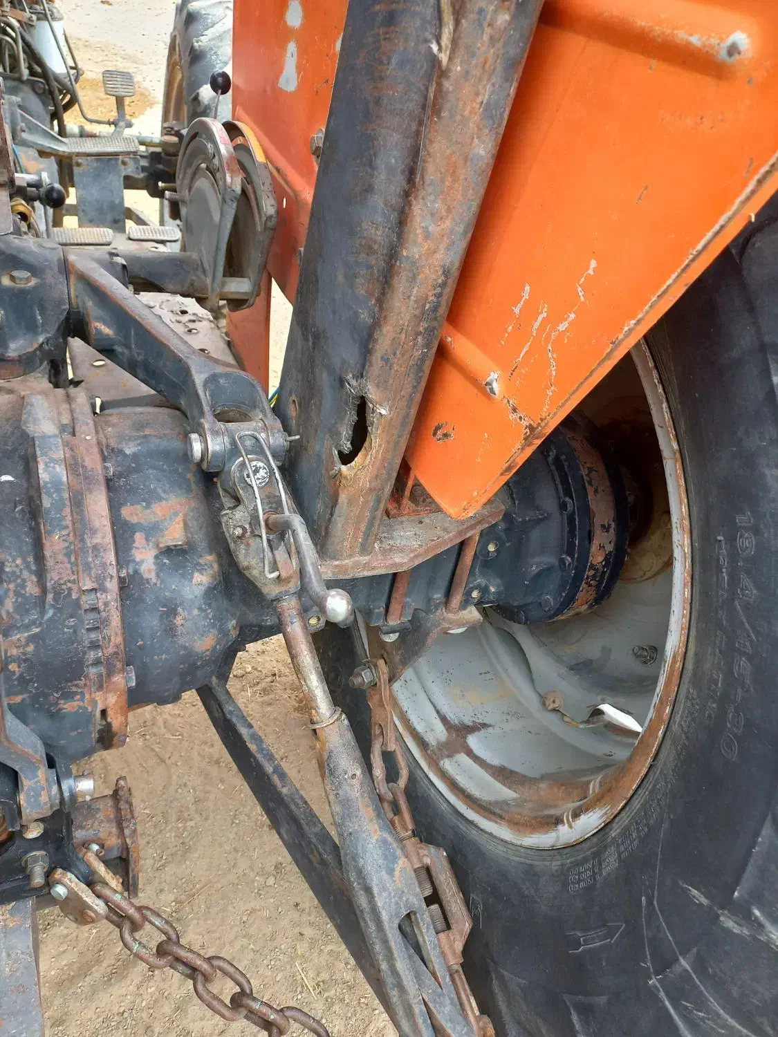 تراکتور فرگوسن جفت۲۸۵مدل ۸۱ ومدل ۸۴|خودرو سنگین|آباده, |دیوار