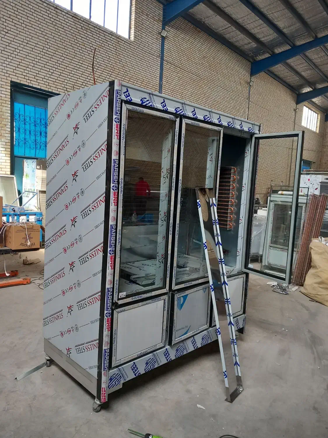 یخچال ایستاده ۷۰ سانتی متر و ۱۵۰|فروشگاه و مغازه|رباطکریم, شهرک صنعتی صباشهر|دیوار