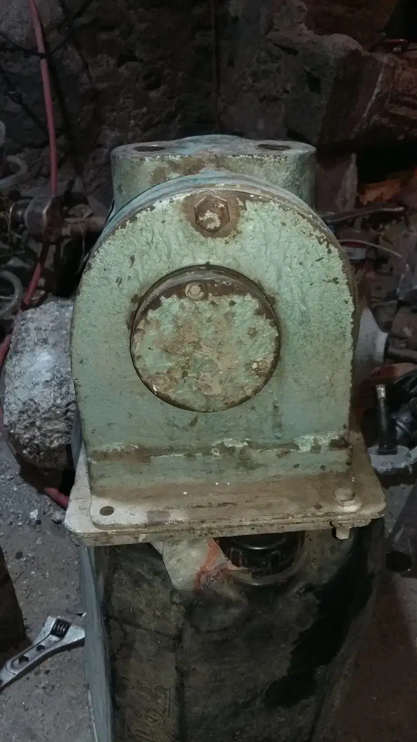 پمپ وکیوم|ماشین‌آلات صنعتی|تویسرکان, |دیوار