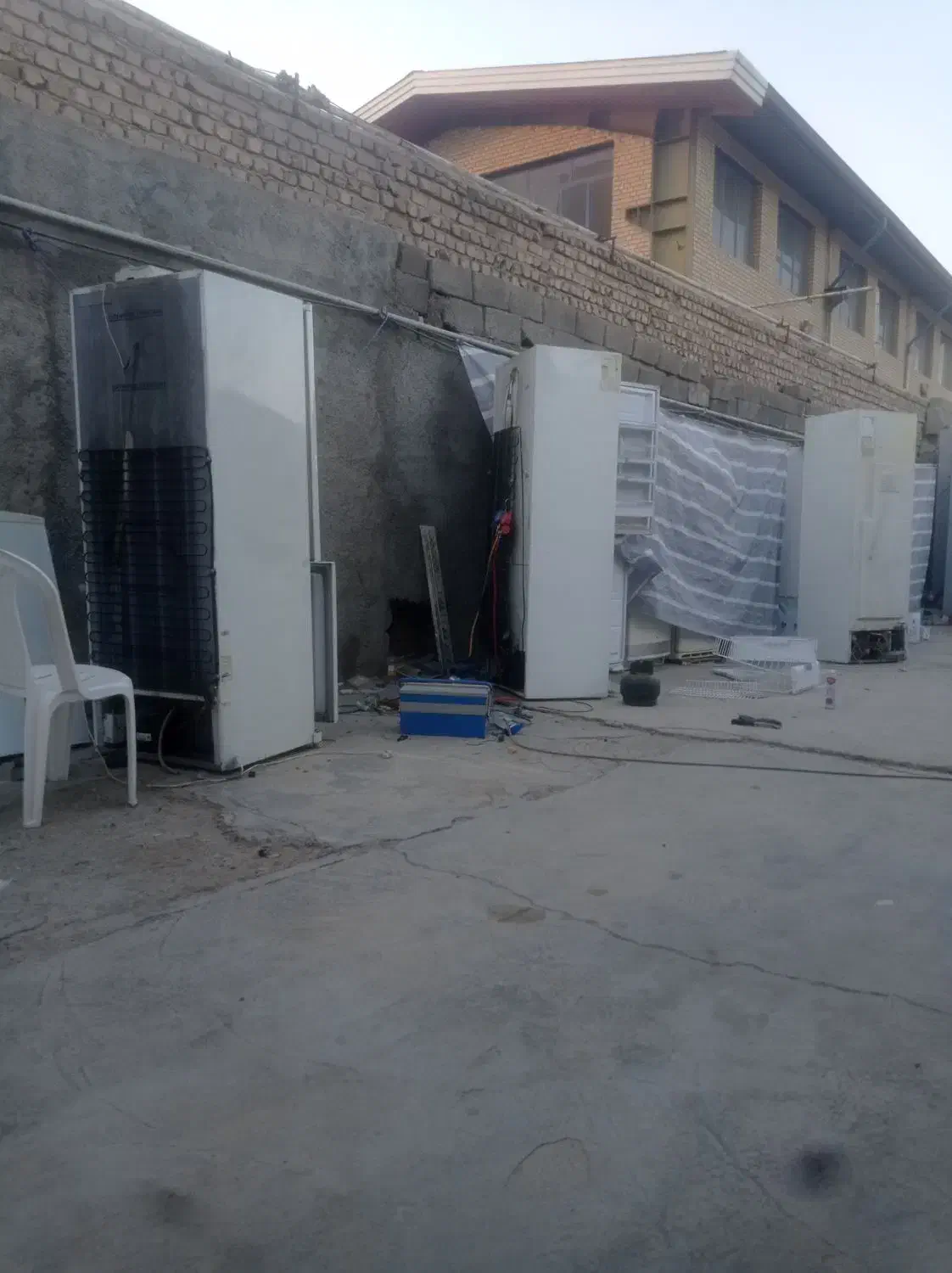 تعمیر تخصصی یخچال و لولای درب یخچال باضمانت در محل|خدمات پیشه و مهارت|شهریار, رضی آباد پایین|دیوار