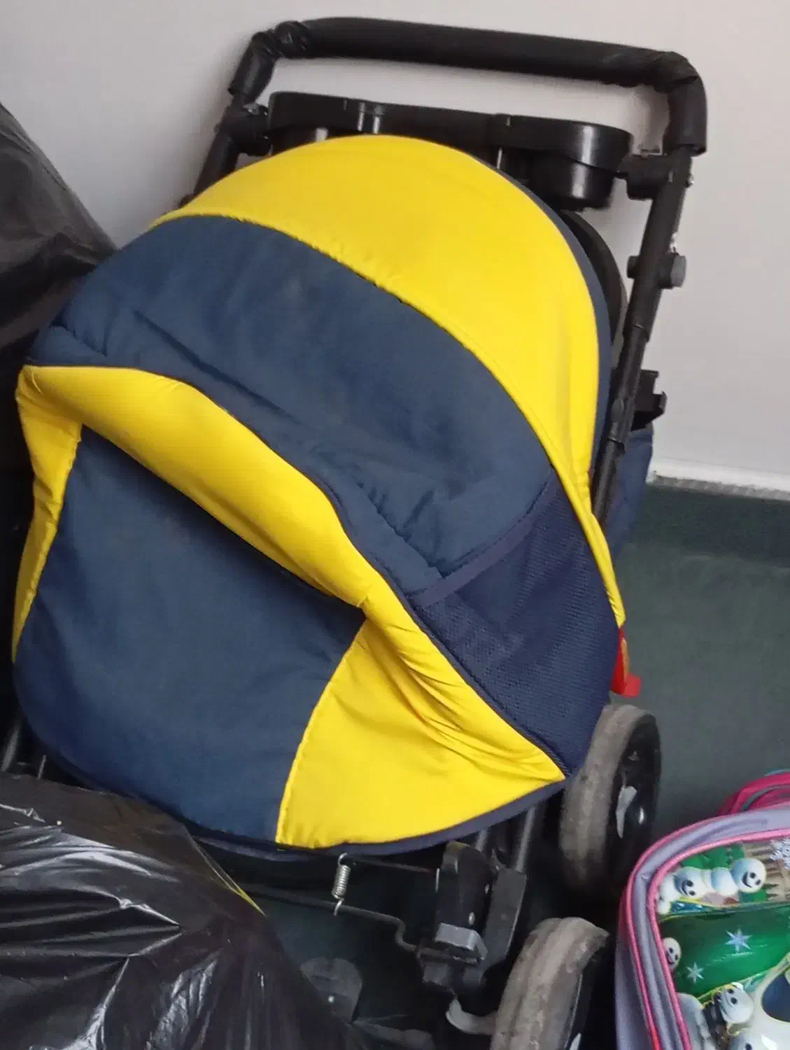 کالسکه نو|کالسکه و لوازم جانبی|رشت, فلسطین|دیوار