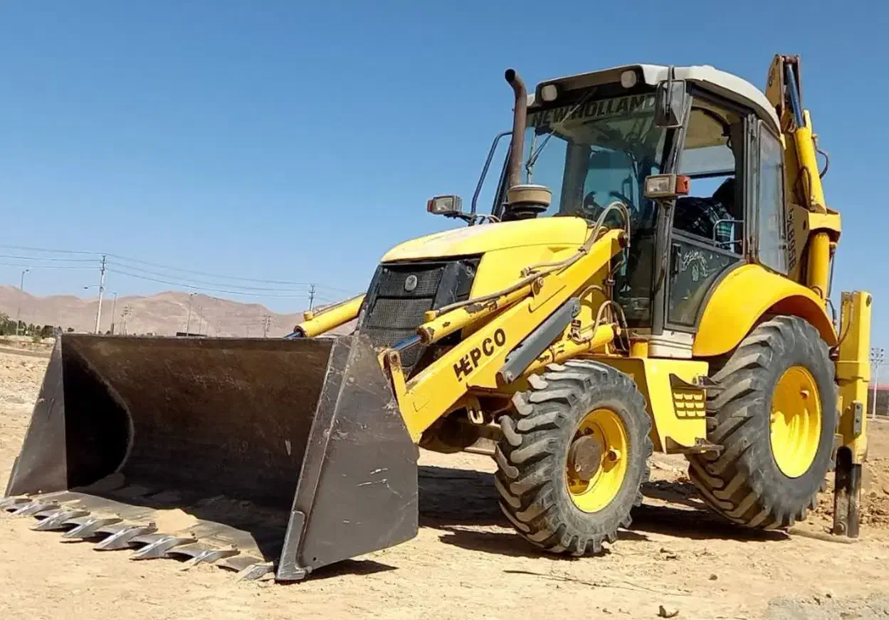 بیل بکهو نیوهلند HLB 95|خودرو سنگین|تهران, اتحاد|دیوار