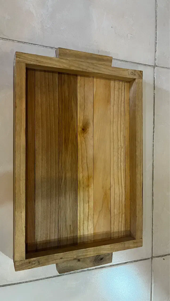 سینی چوبی|ظروف سرو و پذیرایی|رشت, کوی مهر|دیوار