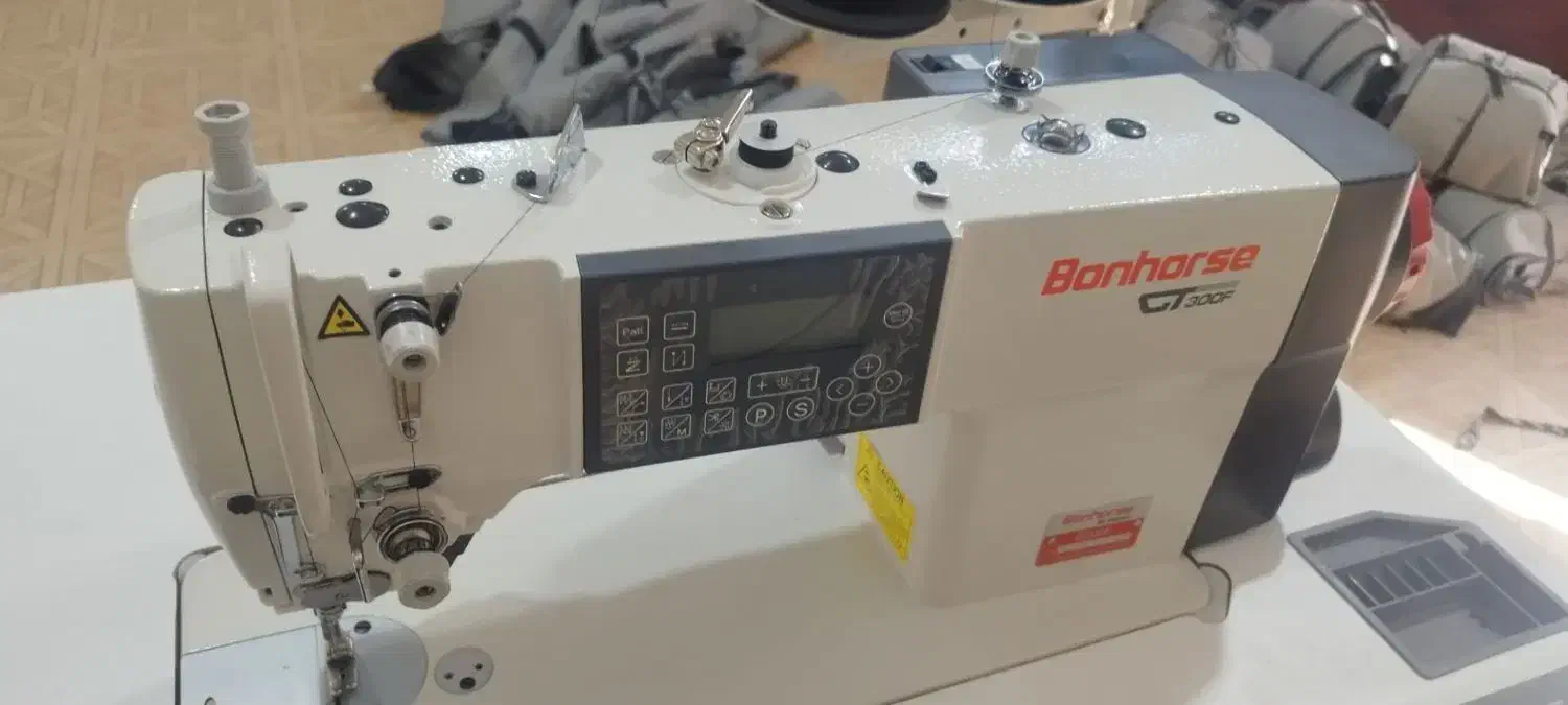 چرخ خیاطی بنهورس|چرخ خیاطی و ریسندگی|ملایر, |دیوار