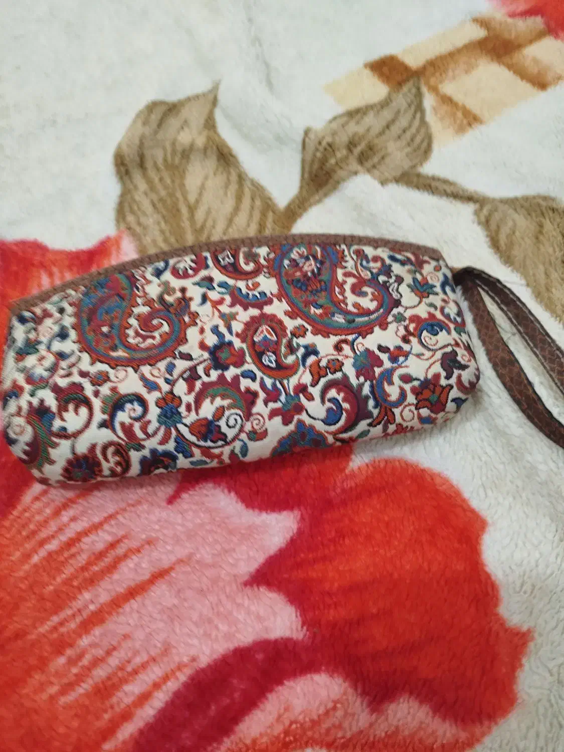 کیف های درحدنو|کیف، کفش، کمربند|دوگنبدان, |دیوار