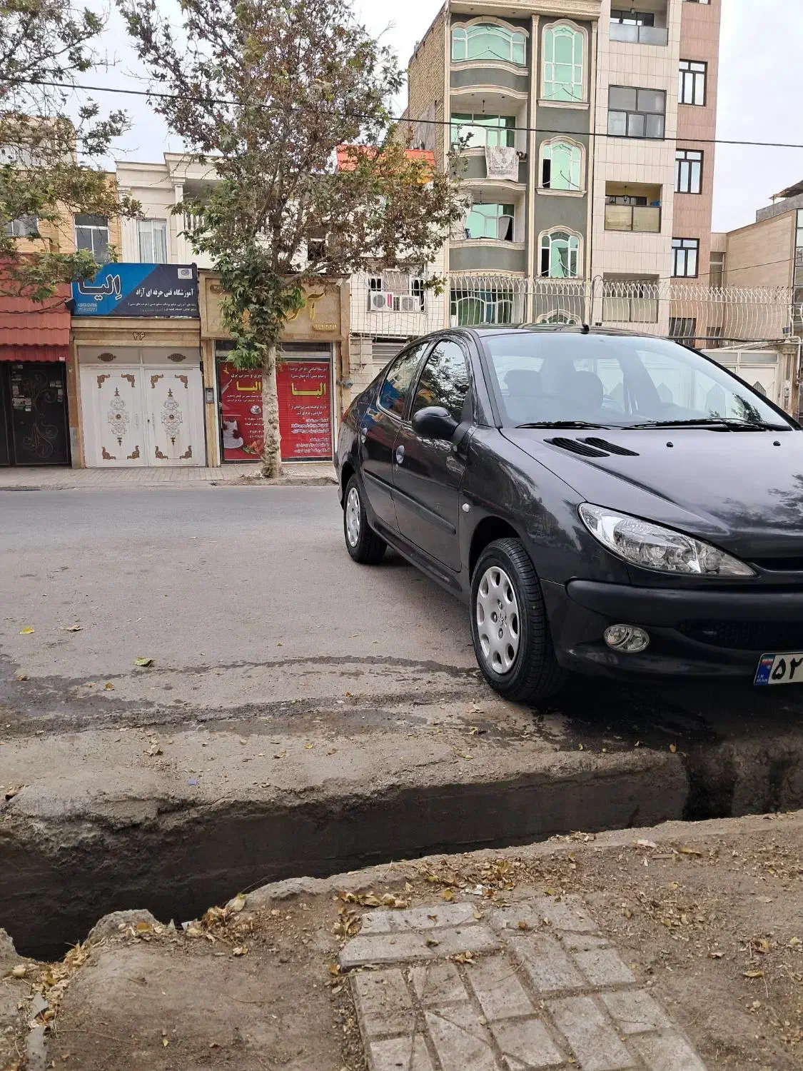 اس v8 مدل ۹۲ بدون رنگ|خودرو سواری و وانت|مشهد, هنرور|دیوار