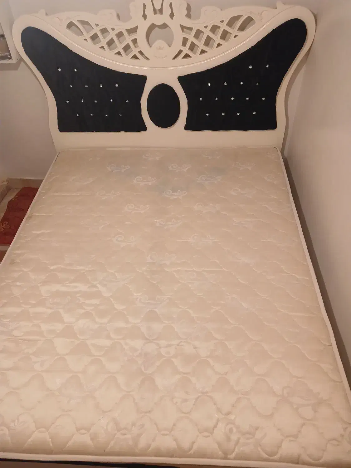 فروش|تخت و سرویس خواب|تهران, خاک سفید|دیوار