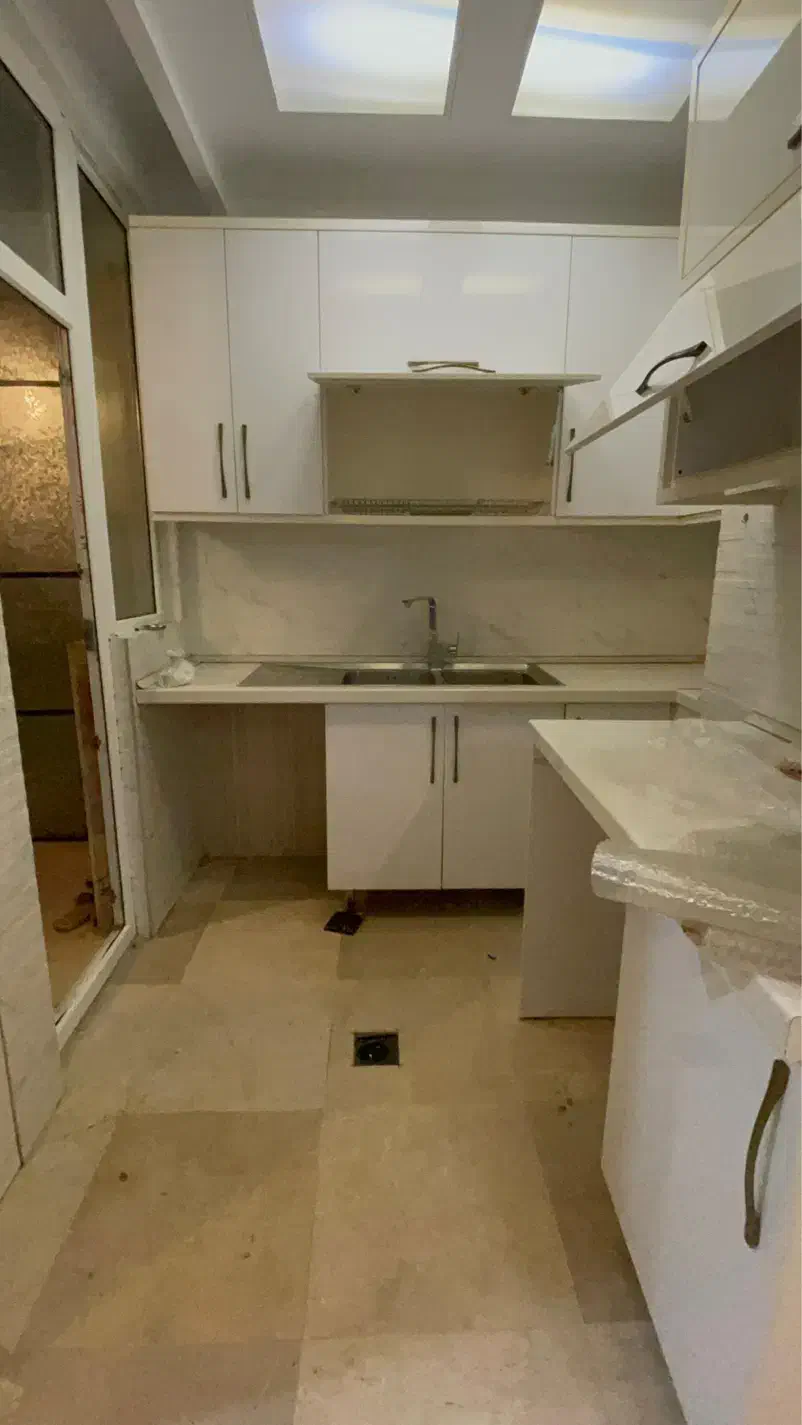 اپارتمان ۱۵۶متر ۳خواب /نوساز خوش نقشه