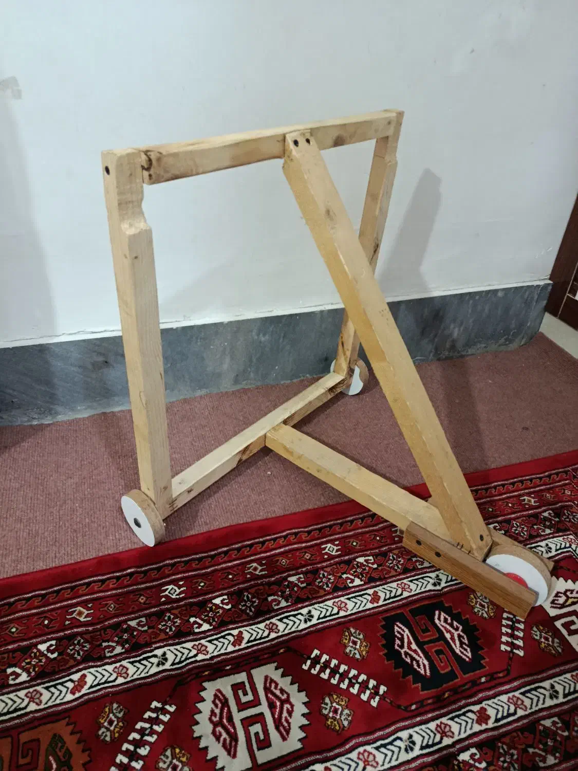 سه چرخه چوبی|اسباب و اثاث بچه|گنبد کاووس, |دیوار