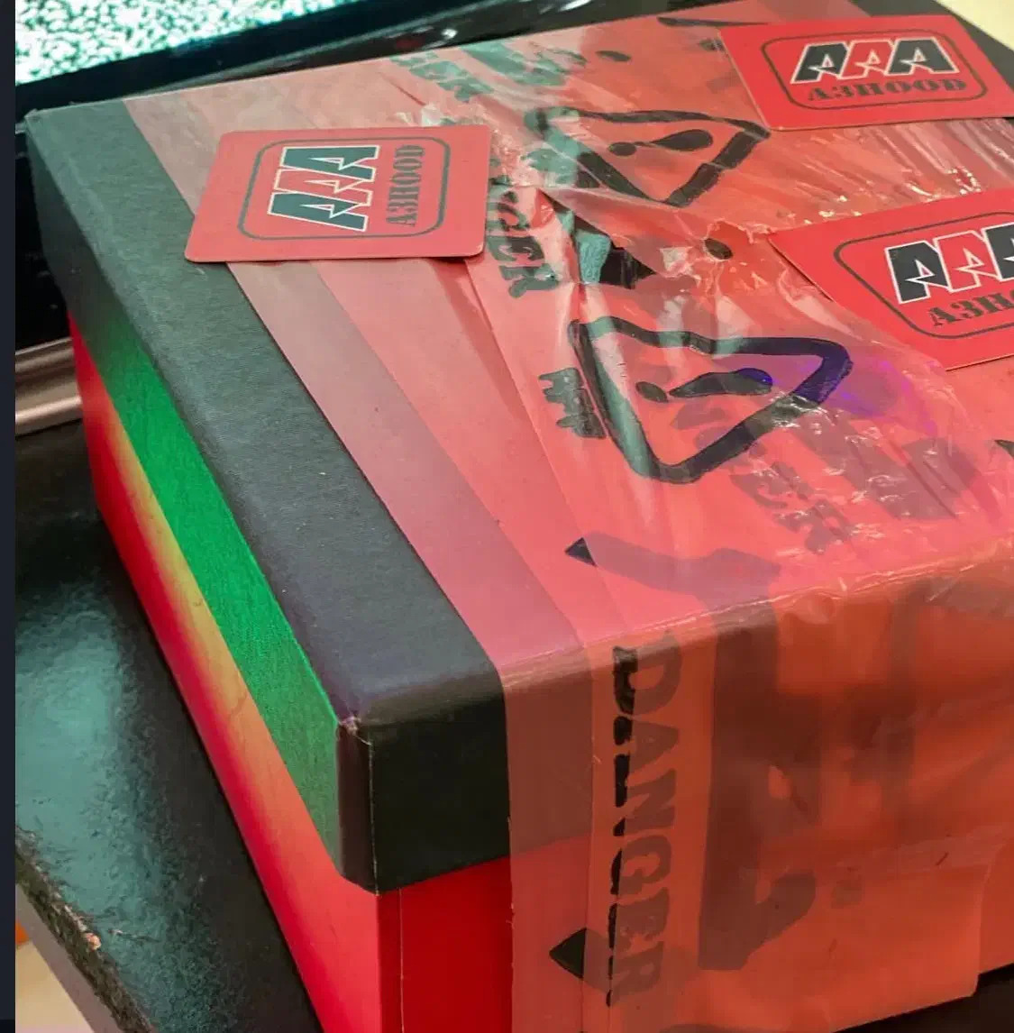 A3 BOX|زیورآلات و اکسسوری|لاهیجان, شیشه گران|دیوار