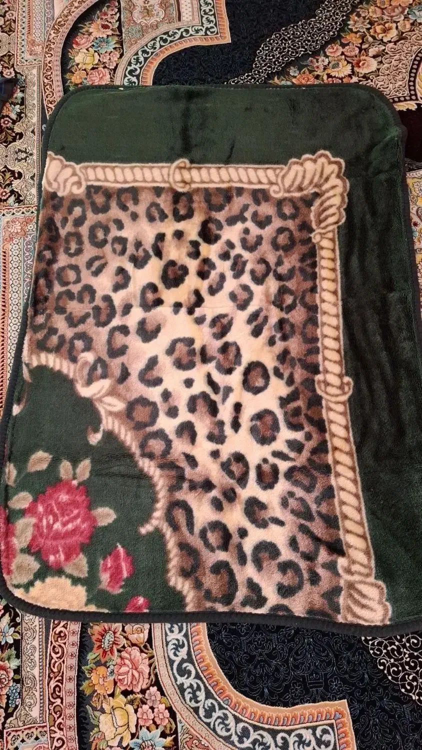 پتو|رختخواب، بالش، پتو|اسدآباد, |دیوار