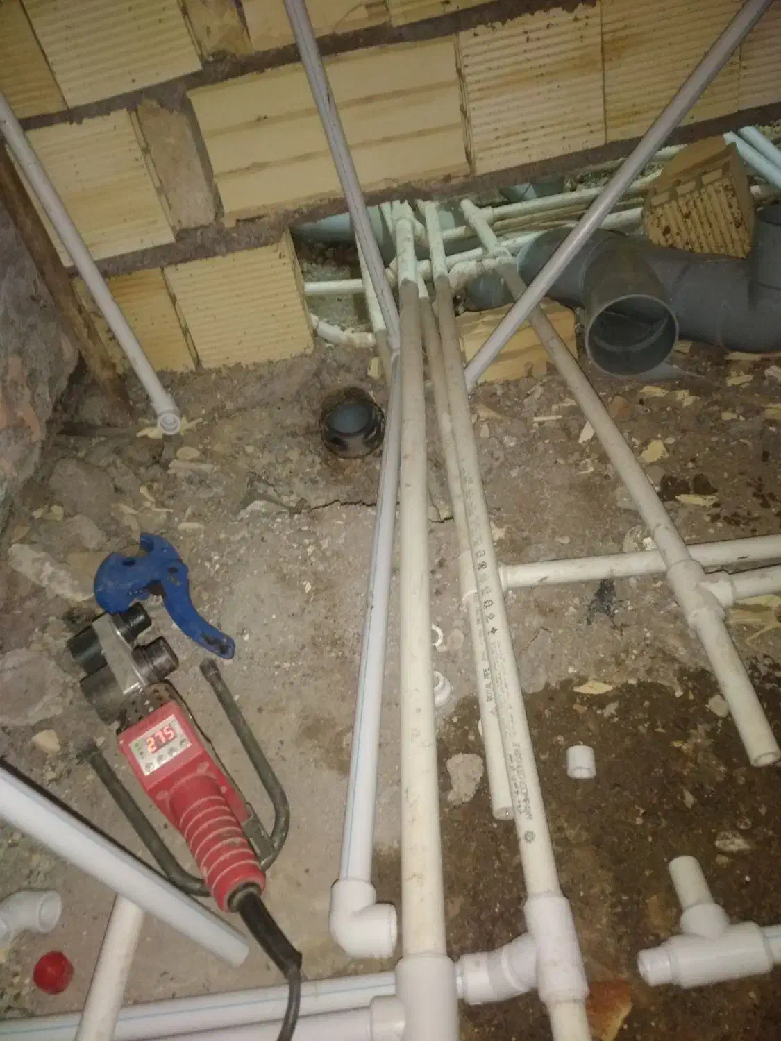 تاسیسات|خدمات پیشه و مهارت|لنگرود, |دیوار