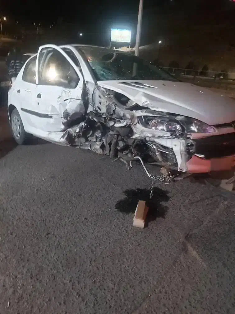 فروش ۲۰۶ مدل ۱۴۰۰ تصادفی|خودرو سواری و وانت|تهران, شهرک چیتگر|دیوار