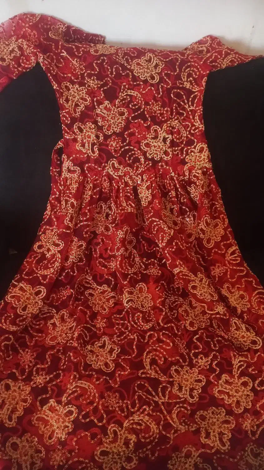 جلی کوردی|لباس|مریوان, |دیوار