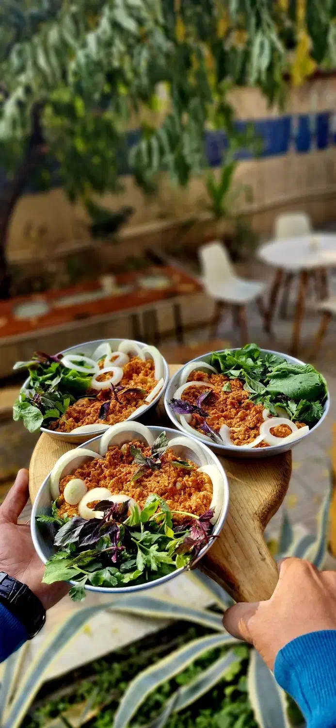 آشپز برای صبحانه ایرانی|استخدام خدمات فروشگاه و رستوران|گنبد کاووس, |دیوار