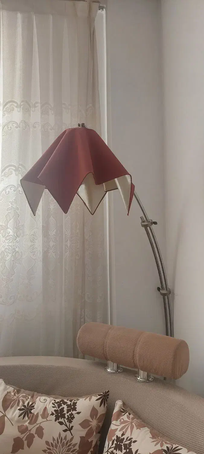 آباژور ایستاده|چراغ خواب و آباژور|فولادشهر, مسکن مهر فولادشهر|دیوار