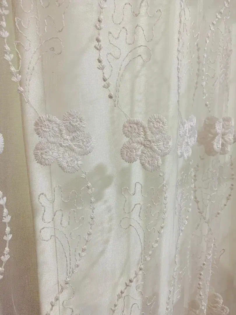 پرده|پرده، رانر، رومیزی|صومعه‌سرا, |دیوار