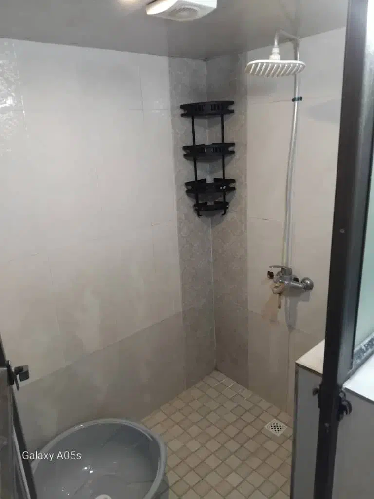 اجاره کوتاه مدت ویلا|اجارهٔ کوتاهمدت ویلا و باغ|رشت, پستک|دیوار