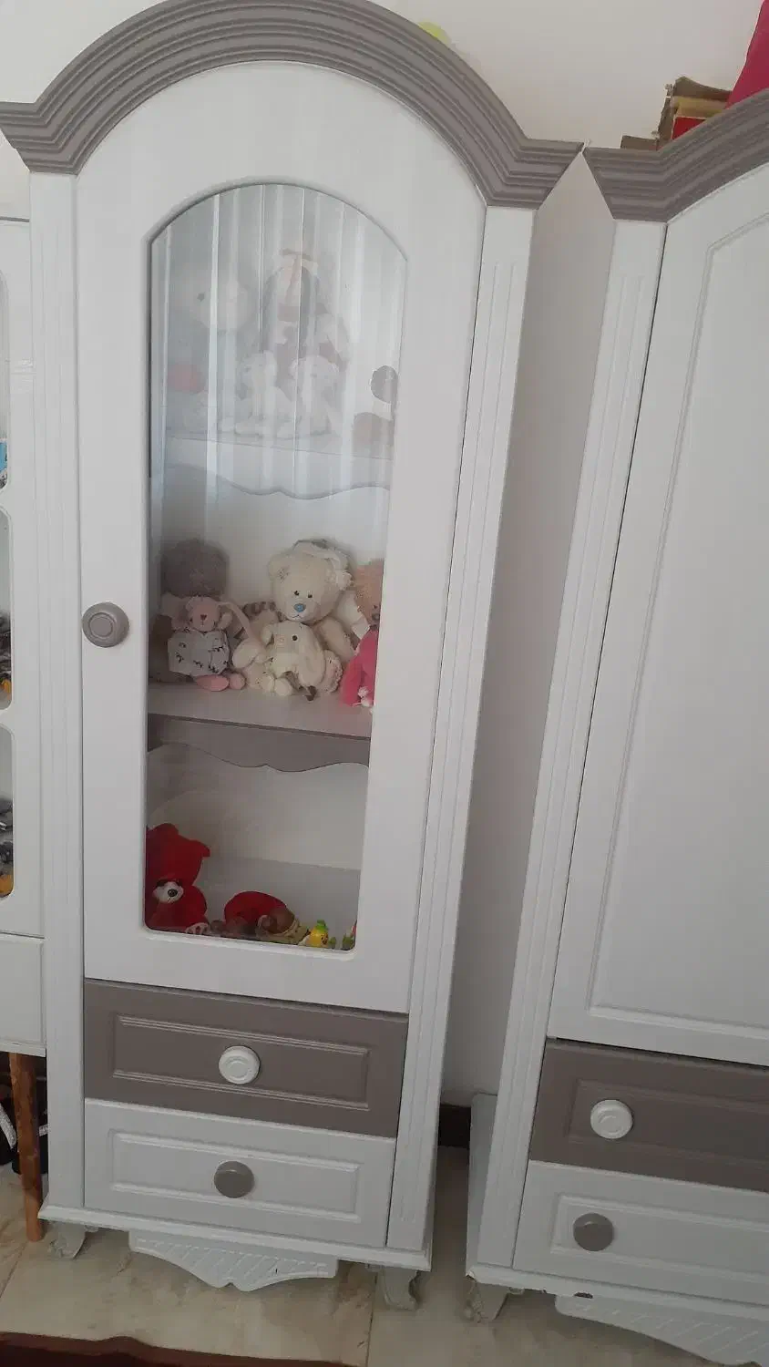 کمد بچه|جاکفشی، کمد، دراور|قم, شاه سید علی|دیوار