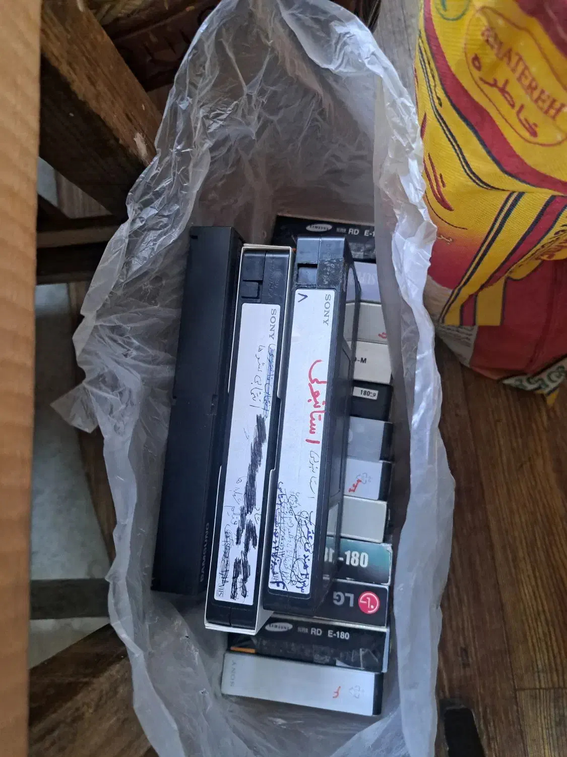 نوار بزرگ ویدئو سی دی|پخشکننده DVD و ویدیو|تبریز, |دیوار