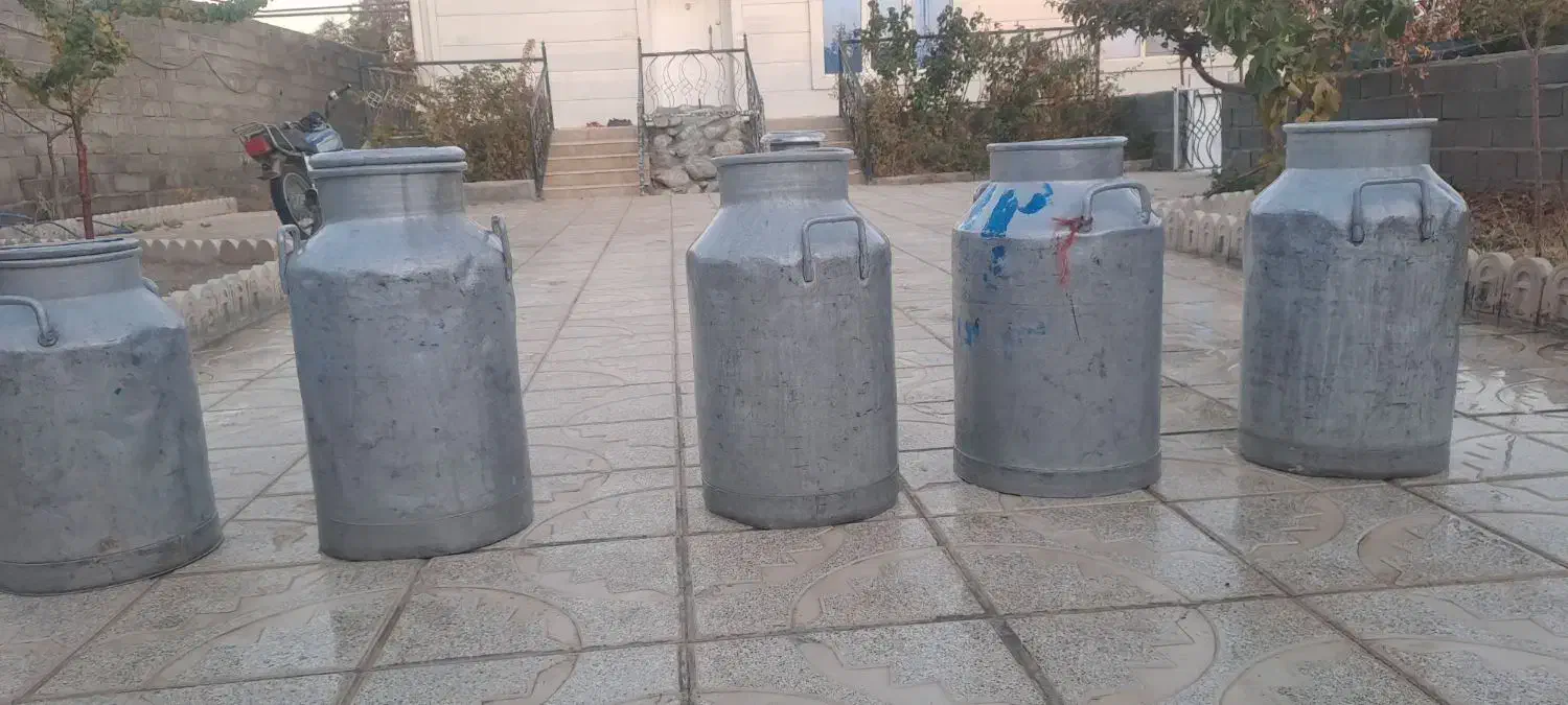 بیدون شیر دبه شیر بشکه شیر|ظروف نگهدارنده، پلاستیکی، یکبارمصرف|نصر آباد, |دیوار