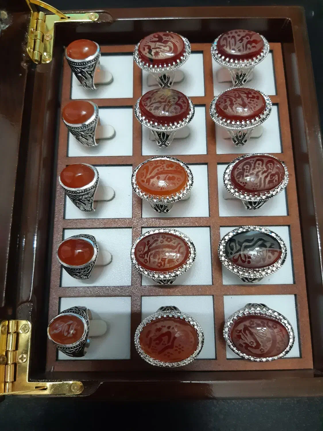 تعدادی انگشتر|بدلیجات|مشهد, گلشور|دیوار