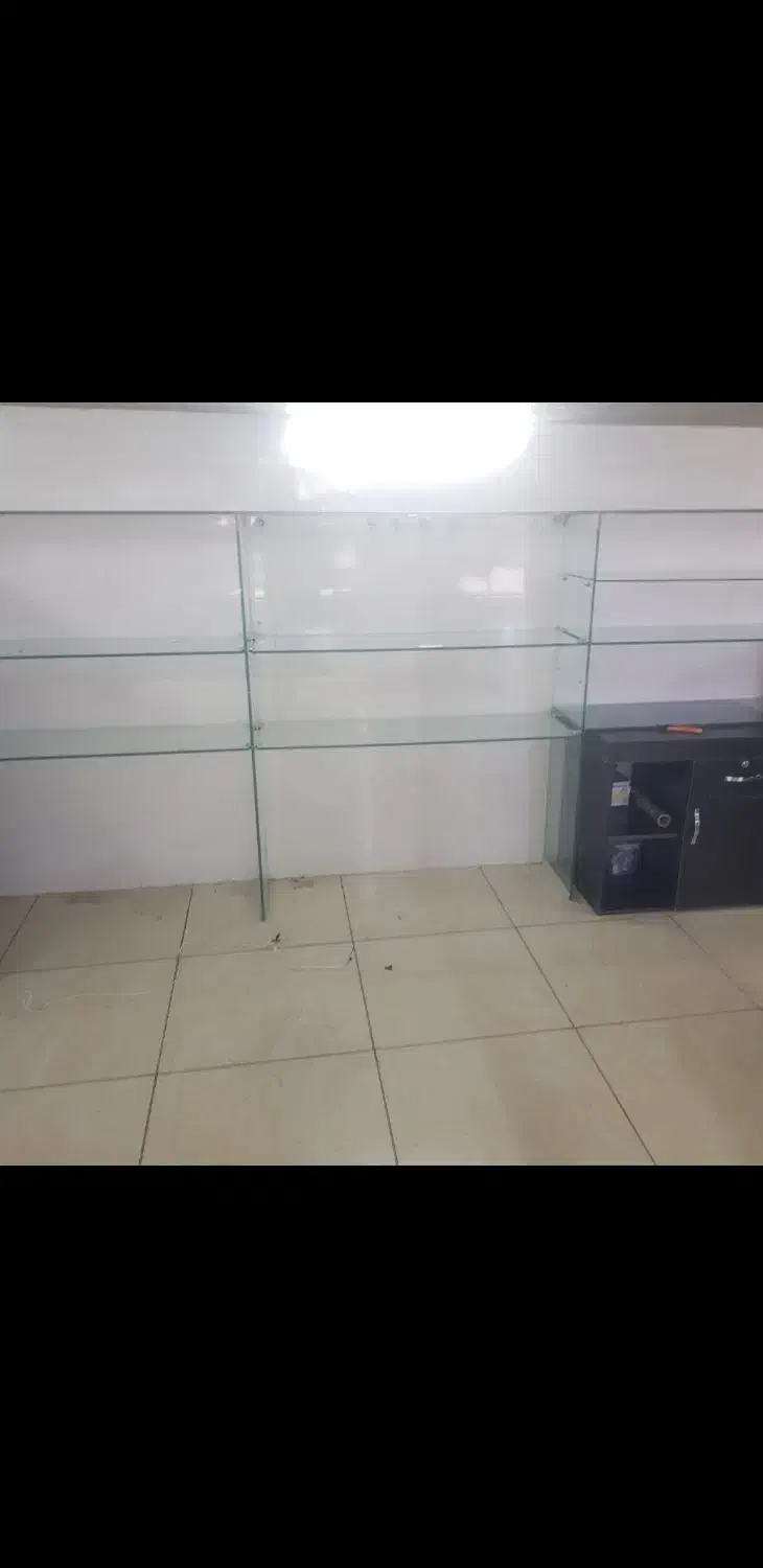 قفسه شیشه ای سکوریت|فروشگاه و مغازه|لالجین, |دیوار