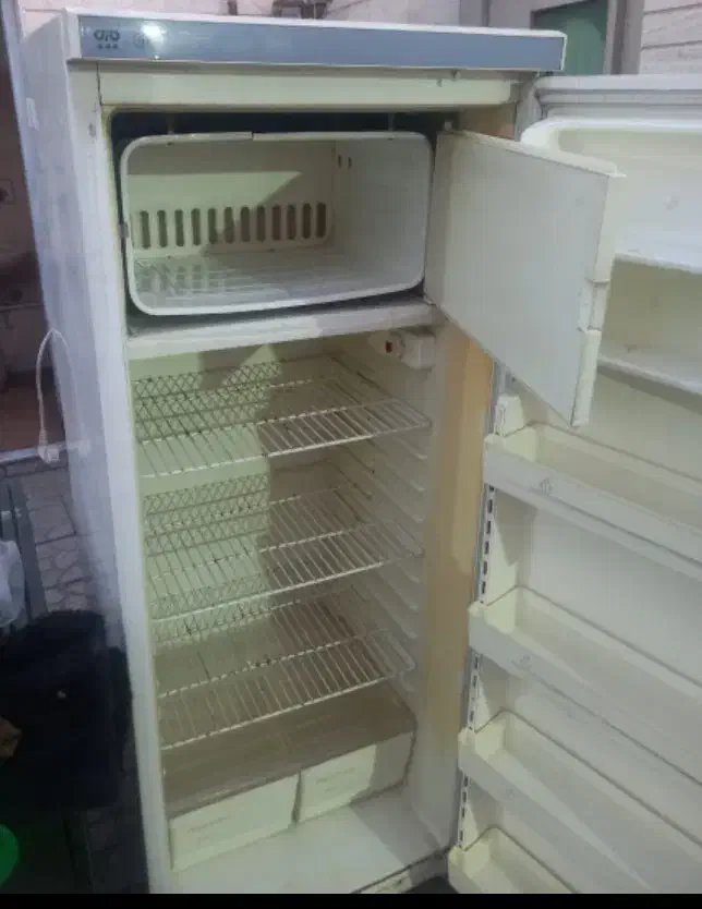 فروش یخچال|یخچال و فریزر|شیراز, شریفآباد|دیوار