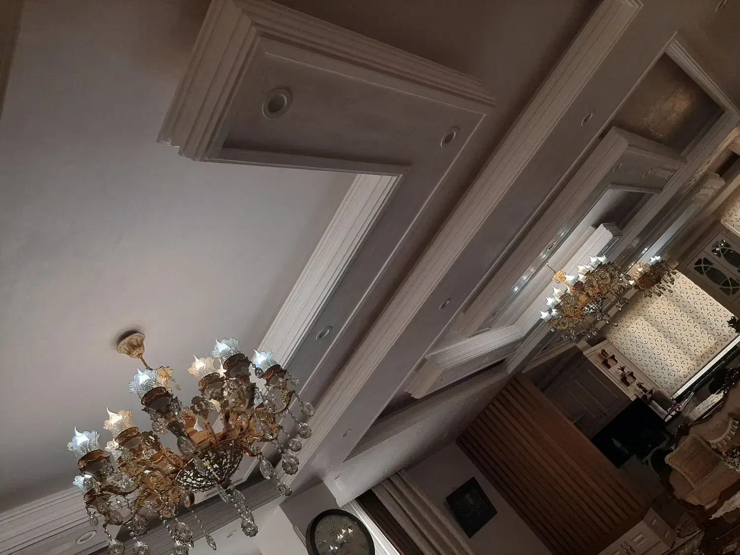 لوستر دو عدد ۱۶ شاخه و یک عدد۱۲ شاخه کامل نو|لوستر و چراغ آویز|تهران, جوادیه|دیوار