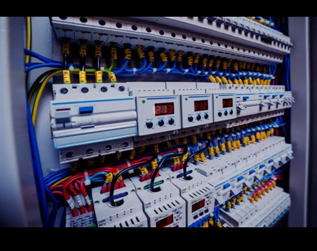 برق صنعتی و ساختمانی/عیب یابی/کوره های القایی|خدمات پیشه و مهارت|زنجان, |دیوار