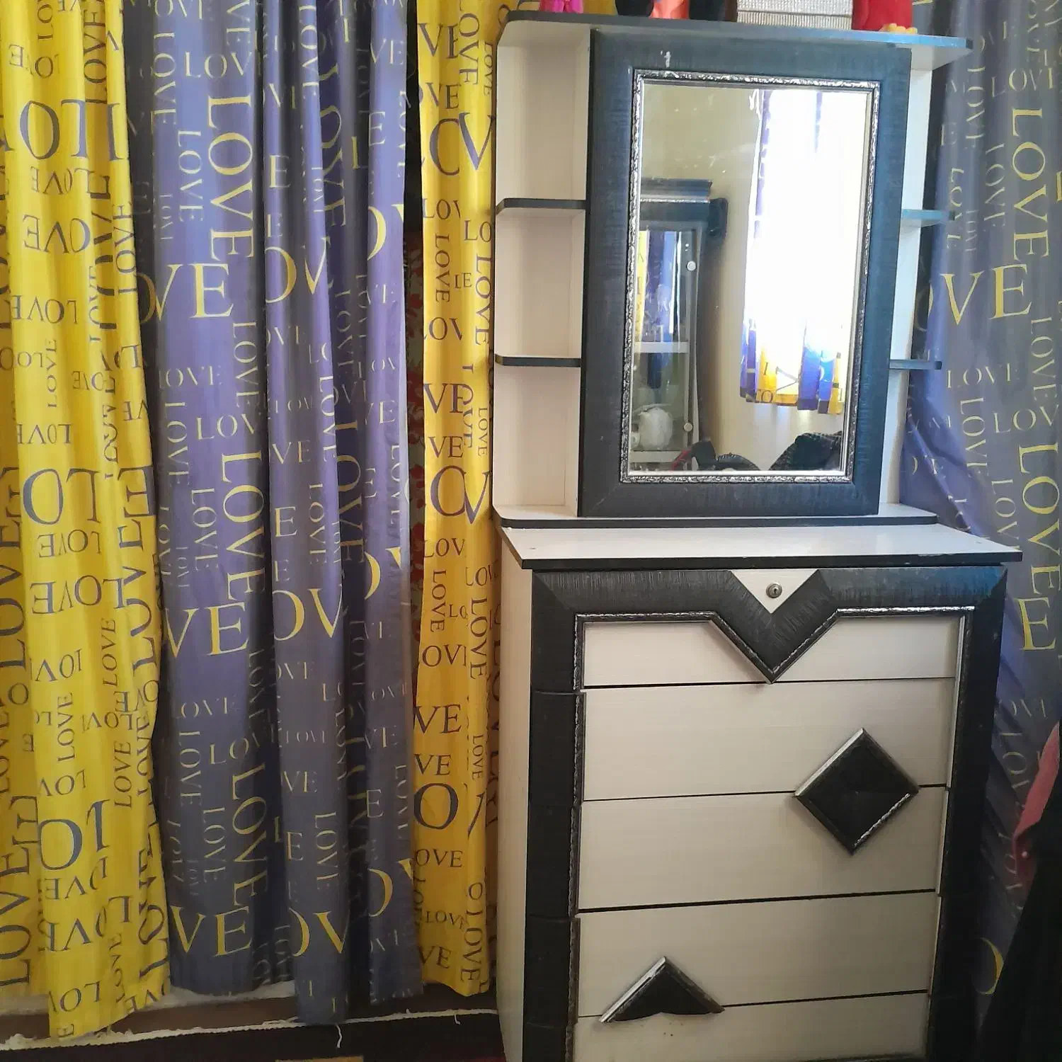 بوفه ودراور.جاکفشی.|جاکفشی، کمد، دراور|گرگان, |دیوار