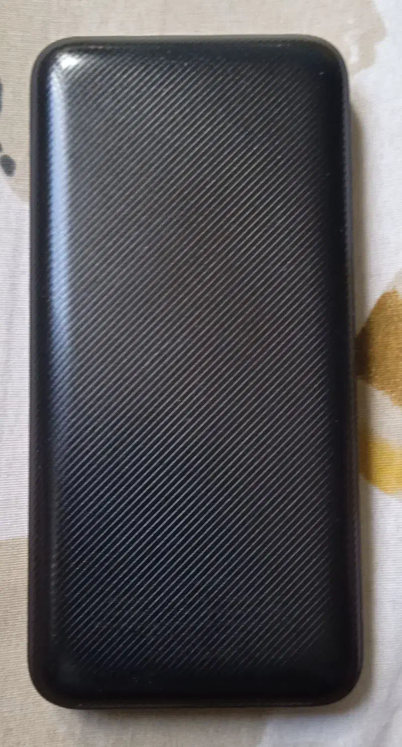 پاور 10000کاملا سالم و تضمینی دوخروجی زیرقیمت|لوازم جانبی موبایل و تبلت|شیراز, باغ تخت|دیوار