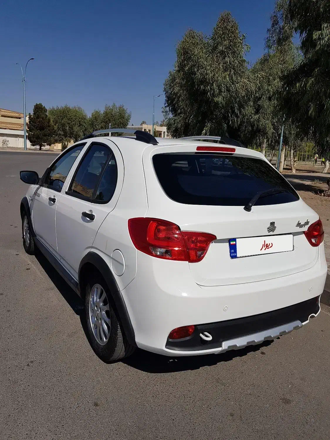 کوییک GXH مدل 1403 کارمندی. خانگی|خودرو سواری و وانت|سیرجان, |دیوار