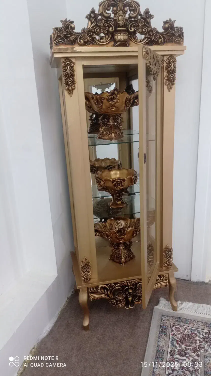 بوفه سلطنتی با وسایل|بوفه، ویترین، کنسول|شیراز, حافظیه|دیوار