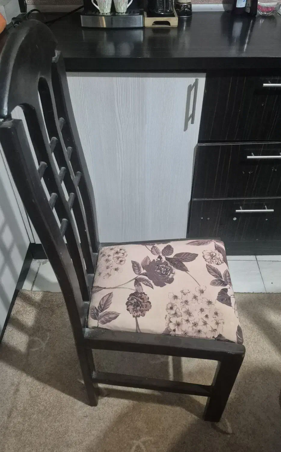 ناهار خوری ۴نفره چوب|میز و صندلی غذاخوری|مشهد, الهیه|دیوار