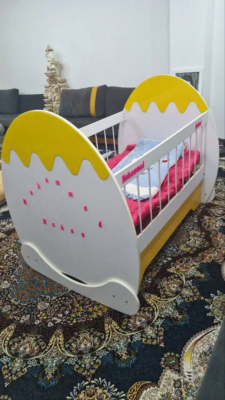 تخت کودک|تخت و صندلی بچه|هشتگرد, فاز ۷ مهستان|دیوار