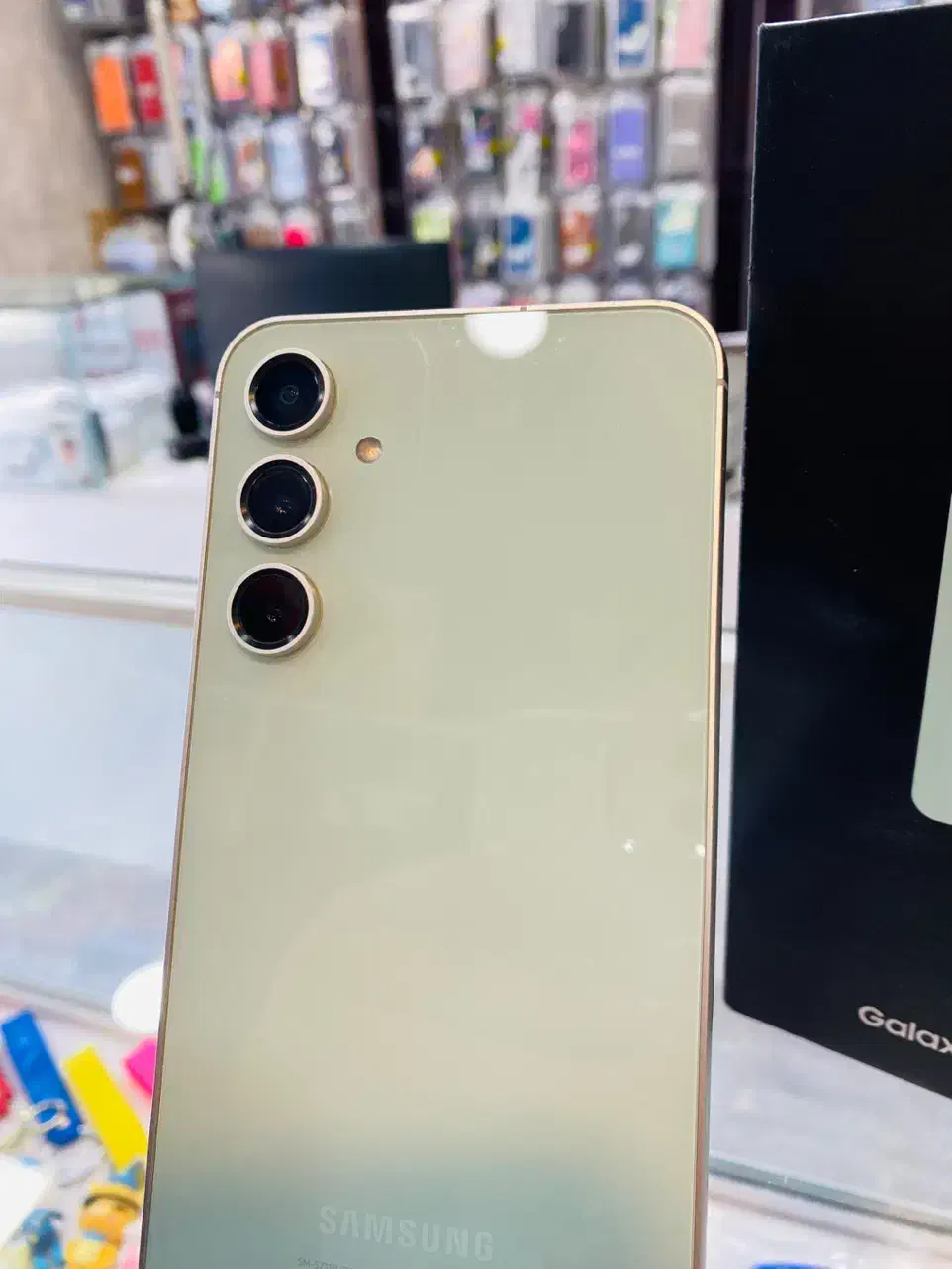 Samsung S23 fe 256 ram 8  بدون تعمیر|موبایل|شیراز, شهرک گلستان|دیوار