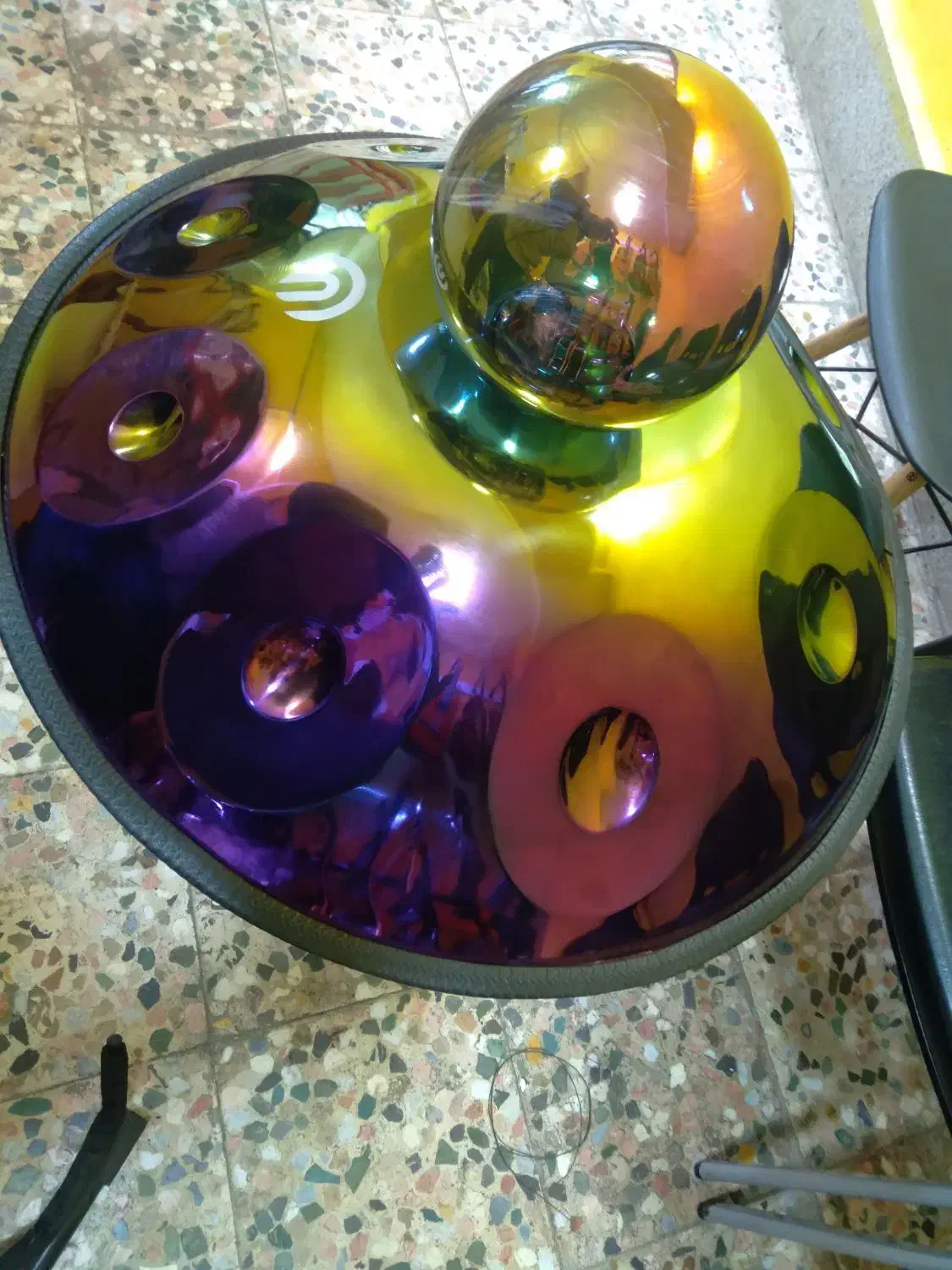 انواع هنگدرام|درام و پرکاشن|رشت, معلم|دیوار